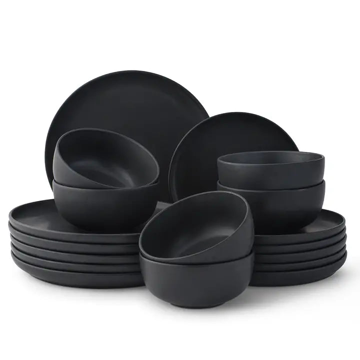 Mate Black 18-Piece Stoneware Dinnerware Set
