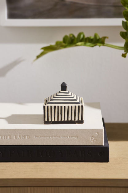 Black Banda Storage Box