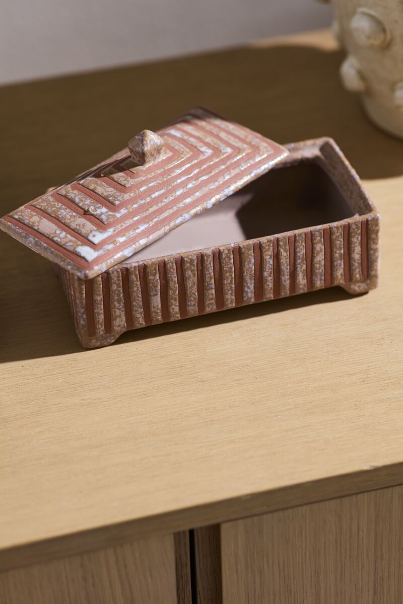 Brown Banda Storage Box