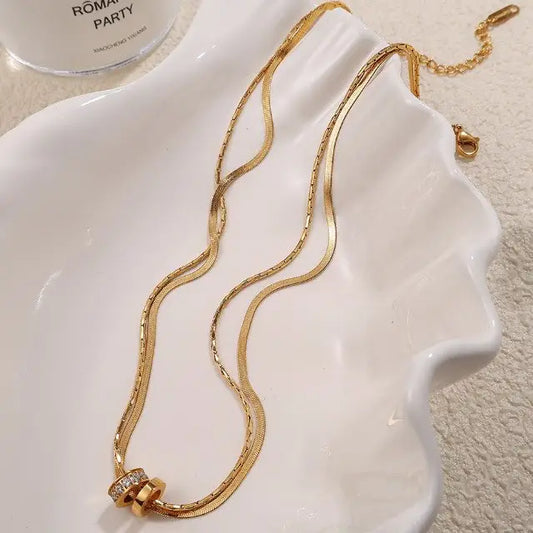 Layered Circular Pendant Rhinestone Necklace