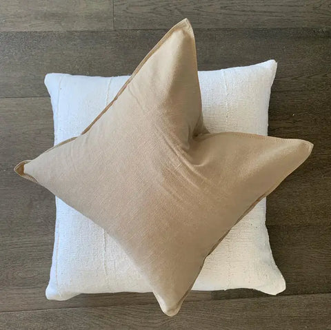 18" Linen Throw Pillow