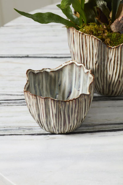 Capira Pot