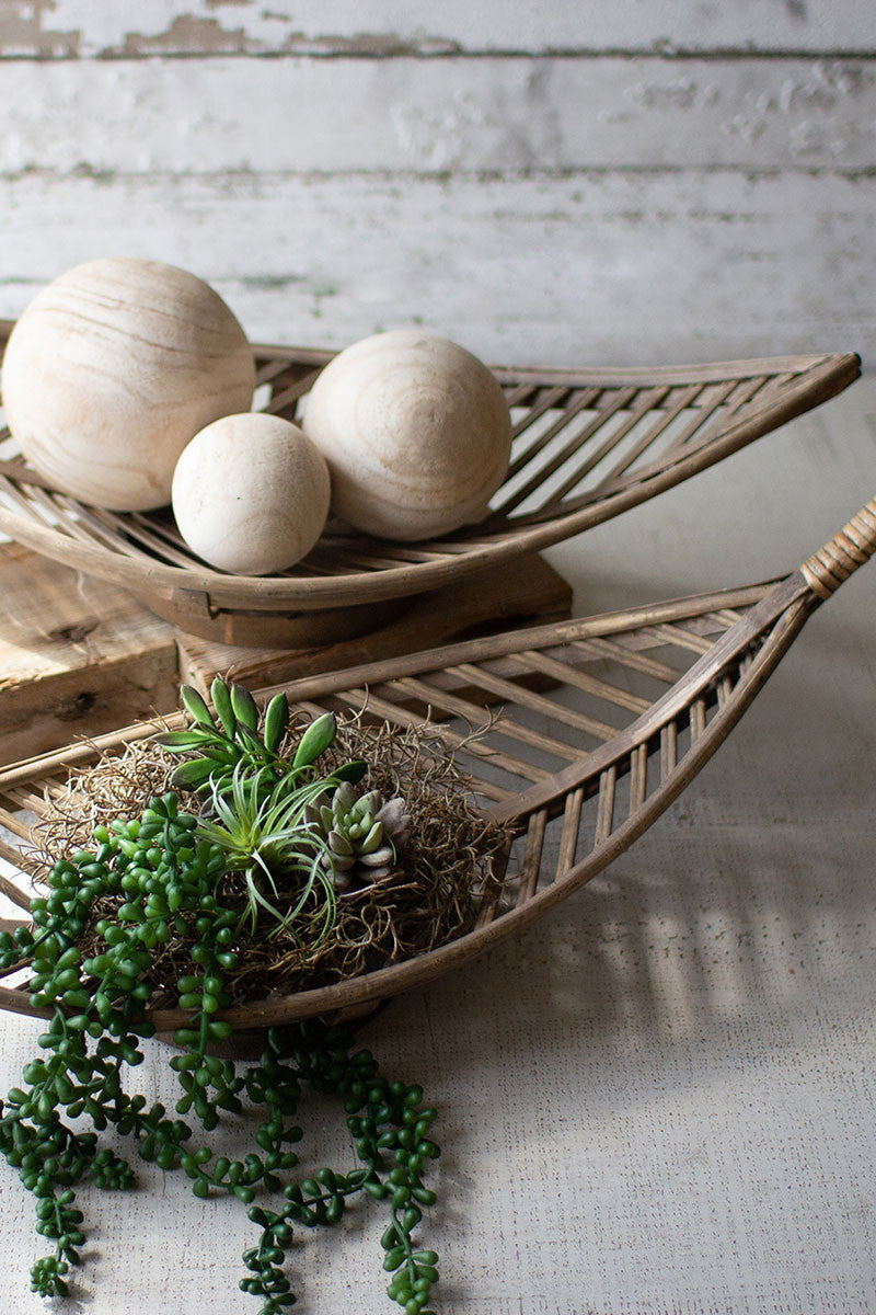 bamboo leaf basket